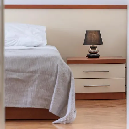 Sunce 1-bedroom In アパート *